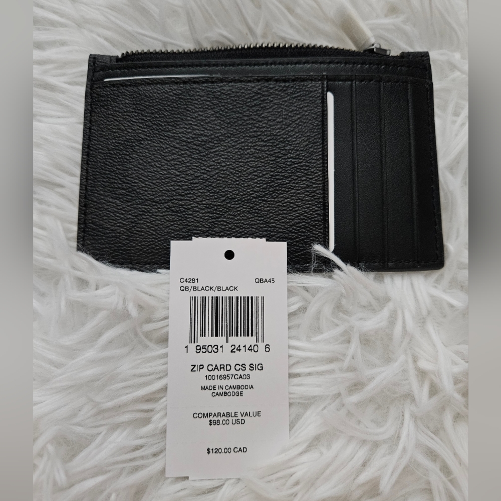 Coach Zip Card Case In Signature Canvas Black